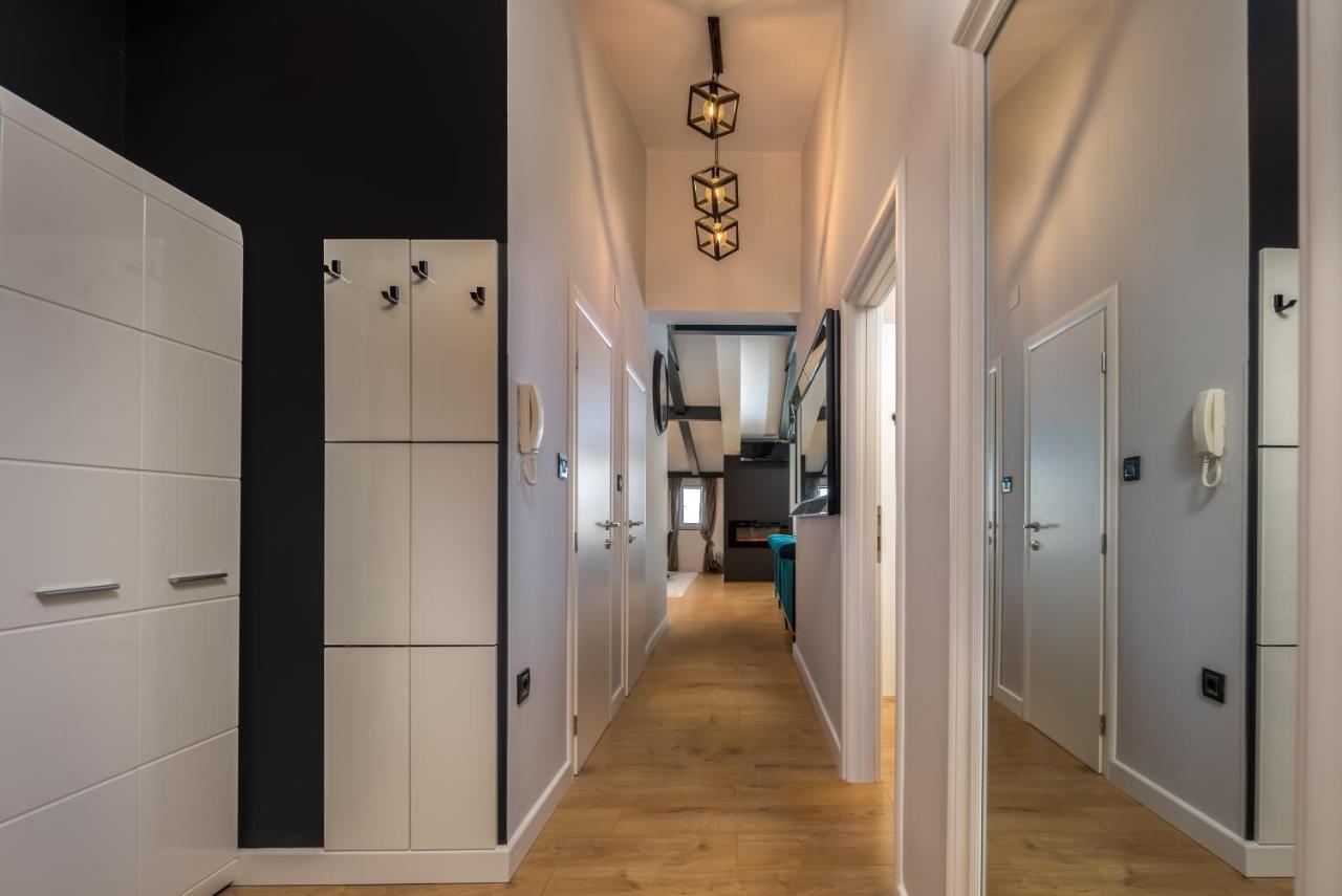 Apartman Forever